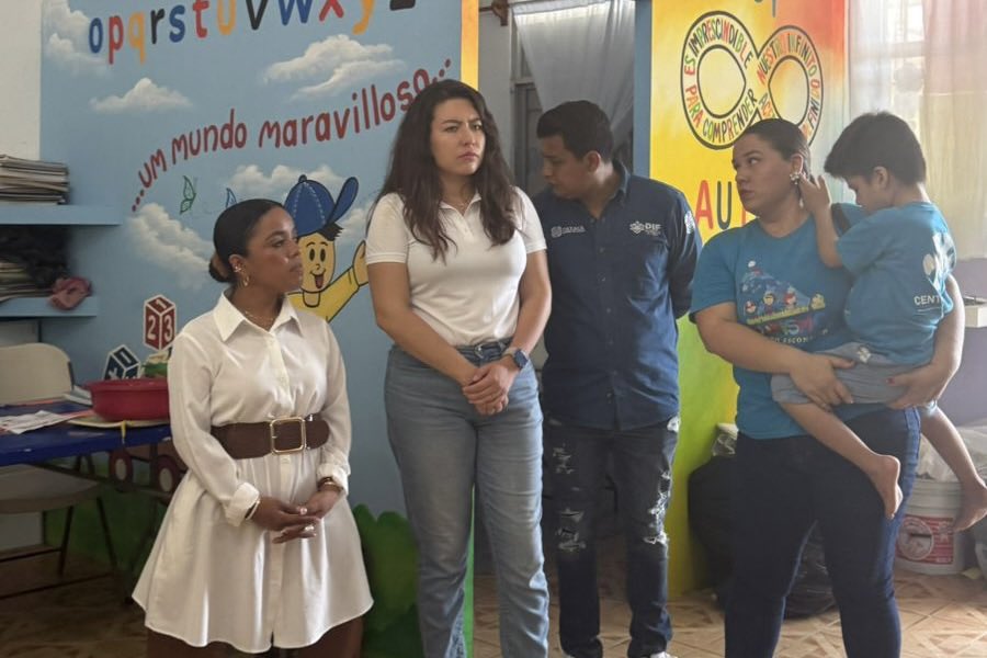 DIF_Oaxaca's tweet photo. Personal de la Dirección de Operación de Bienestar y de la Procuraduría de la Defensa de las Personas con Discapacidad #Propcd, visitaron el Centro de Autismo de San Pedro Mixtepec, con el objetivo de realizar un diagnóstico e identificar las principales necesidades en https://t.co/hzK2WTBrfO
