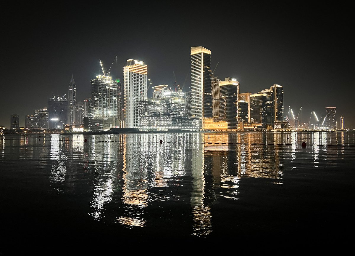 crawleycamera's tweet image. Our profile header updated with one of the top images from the recent Monthly Set Sub Competition "the letter S" - Skyline by Phil O'Dell