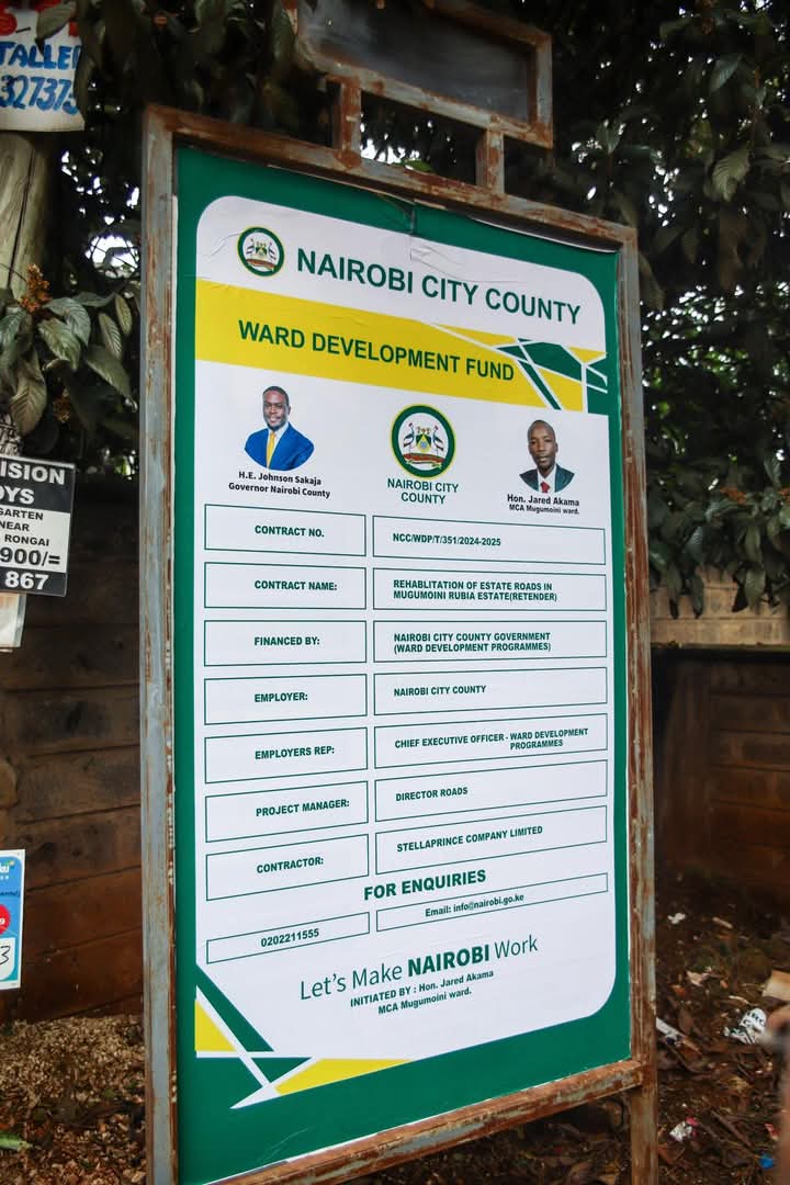 too_bethuel's tweet photo. Rehabilitation of Estate roads in Mugumoini Rubia Estate in Langata Constituency. 

#𝐆𝐨𝐯𝐞𝐫𝐧𝐨𝐫𝐒𝐚𝐤𝐚𝐣𝐚𝐃𝐞𝐥𝐢𝐯𝐞𝐫𝐬 
#LetsMakeNairobiWork 
#lazimaiwork 
#LazimaiWork. https://t.co/mp4w6JvO0j
