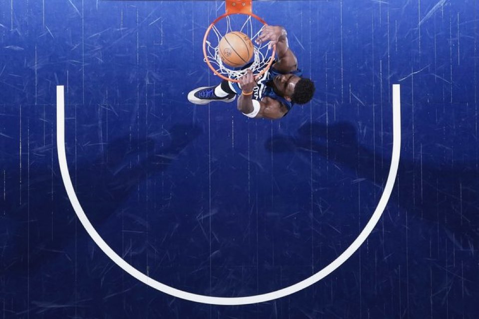 A_Youngquist's tweet image. The Timberwolves home court smiles when Anthony Edwards drives to the hoop. #WolvesIn6 #WolvesBack

📸 Abbie Parr