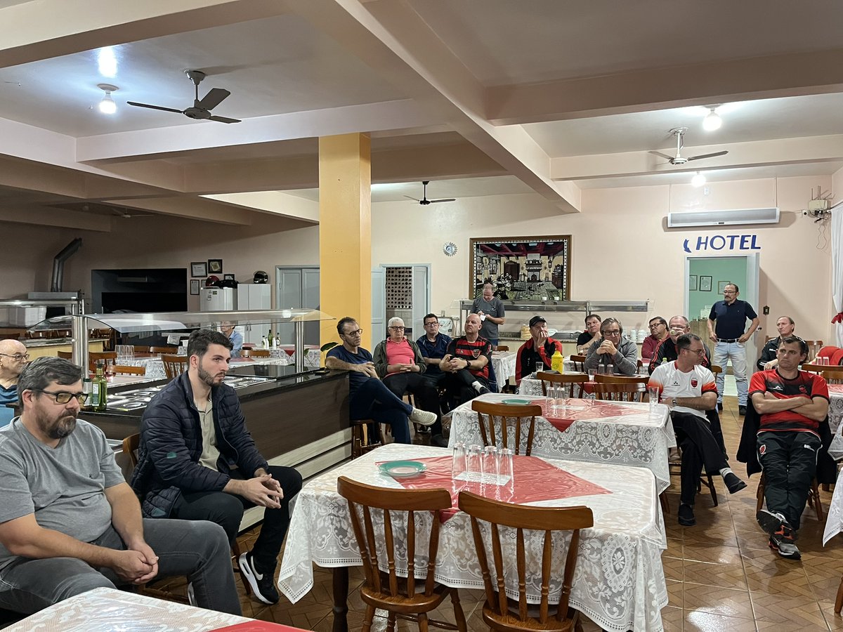 Clecioruver's tweet image. Guia Crissiumal - Reunião do Tupi não mostra avanços em relação ao futebol, mas sim para reorganização do clube guiacrissiumal.com.br/noticias/26-05…