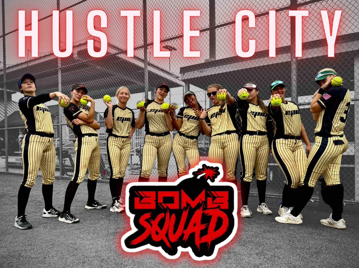 Your are looking at the 18U UNDEFEATED HUSTLE CITY INVITATIONAL CHAMPIONS!  Way to start the summer season ladies!  Epic through and through!  🖤💛♥️ 
#BeEpic #EpicAthletics #Des