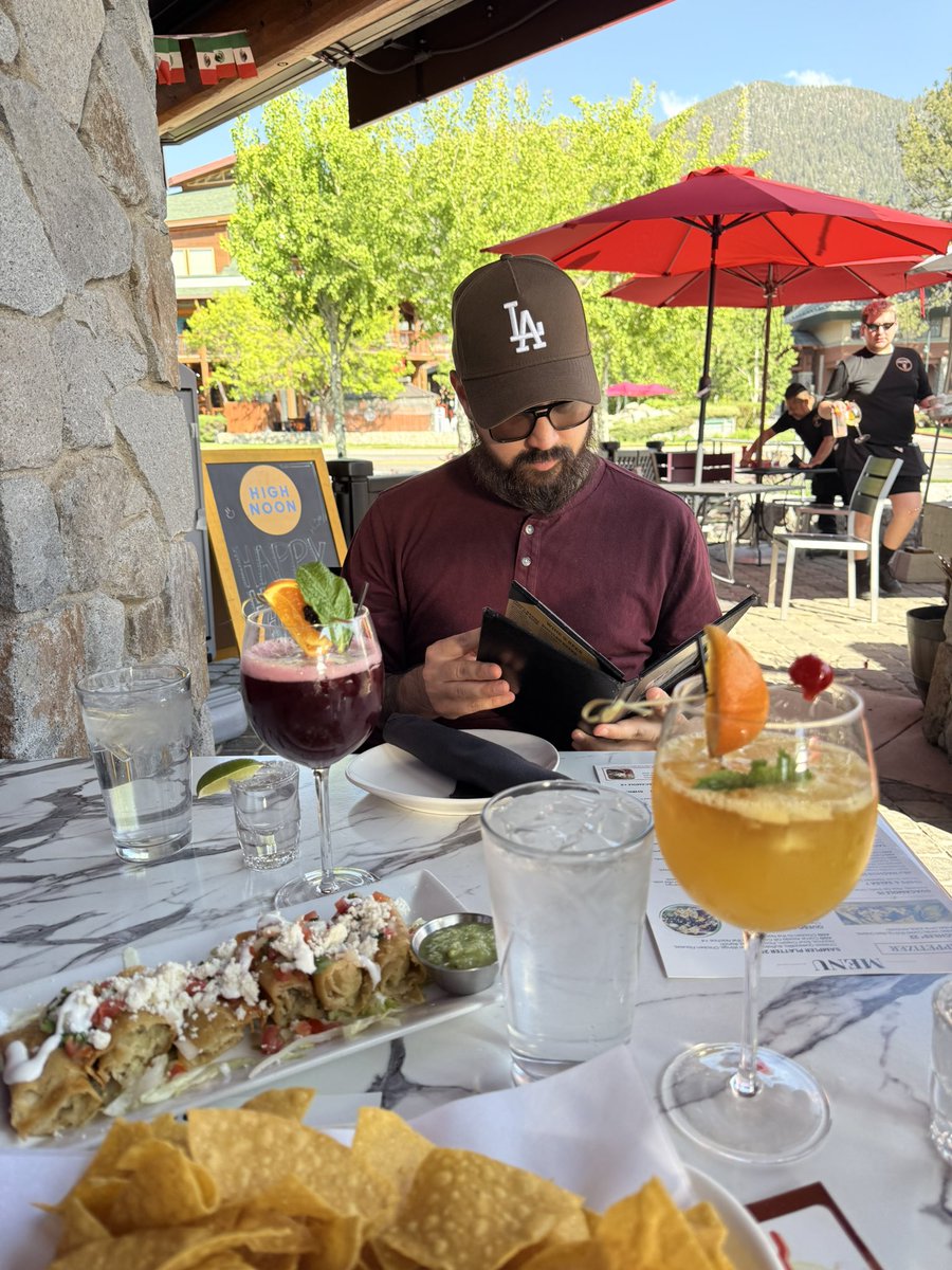 thatpaaat's tweet photo. my honey brought us to Lake Tahoe for a few days 😍 https://t.co/C4Vc0mDeXV