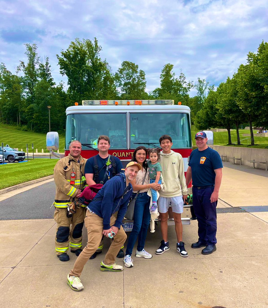Brendan Thomas (@brendanathomas) on Twitter photo Great day at National <a href="/USMC/">U.S. Marines</a> Museum. Firefighters, marines, probably a few police — I don’t think anyone was in danger. Great day at National <a href="/USMC/">U.S. Marines</a> Museum. Firefighters, marines, probably a few police — I don’t think anyone was in danger.