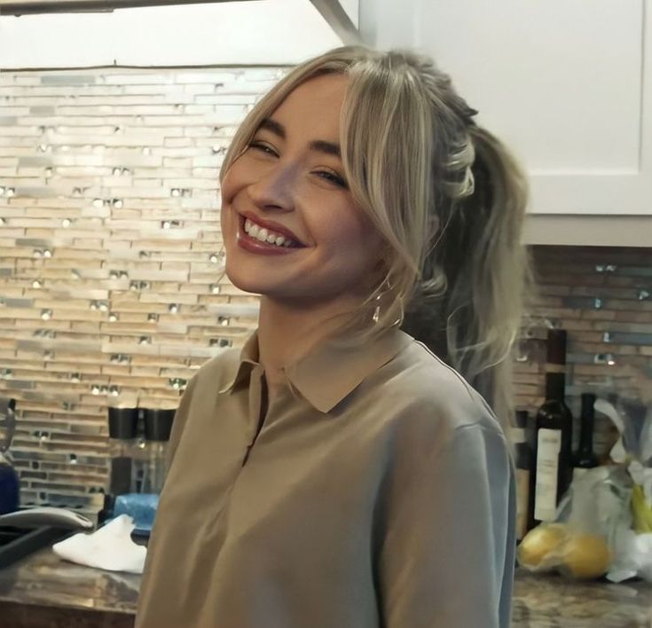 franmate43's tweet photo. @IsabellaBosa Some photos I took of her smile 😍✨ https://t.co/Rpv8SH9Lks
