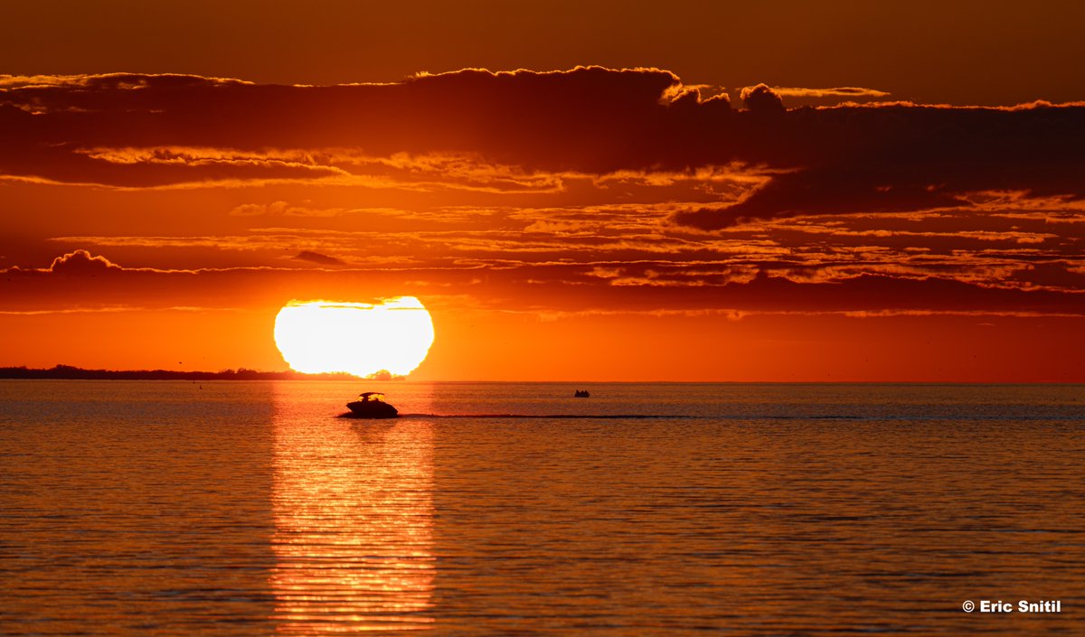 A memorable Memorial Day sunset on Lake Ontario. Captured from Webster, New York.