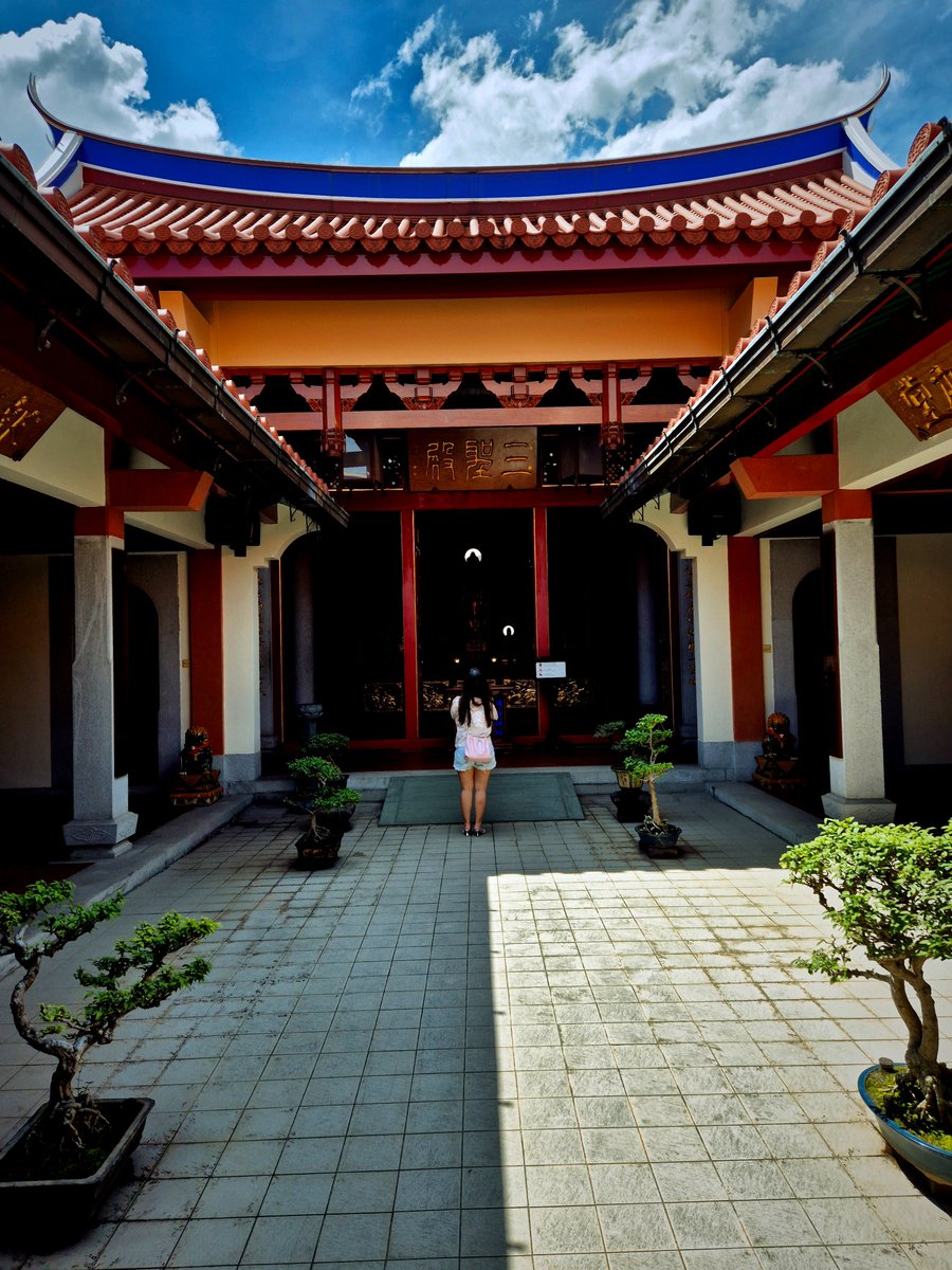 seawmichael's tweet image. Say a little prayer..

#Singapore #photography