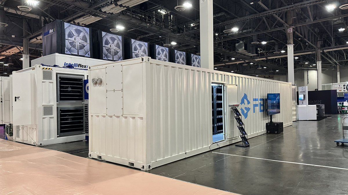 Bitcoin 25, we’re ready — booth’s up, container’s in.
Come see our 40-ft hydro container in person!

Let’s talk mining, AI, and how to cool smarter.

See you tomorrow.

#FBOX #LiquidCooling #Bitcoin #AI #DataCenter #ImmersionCooling #MiningHardware