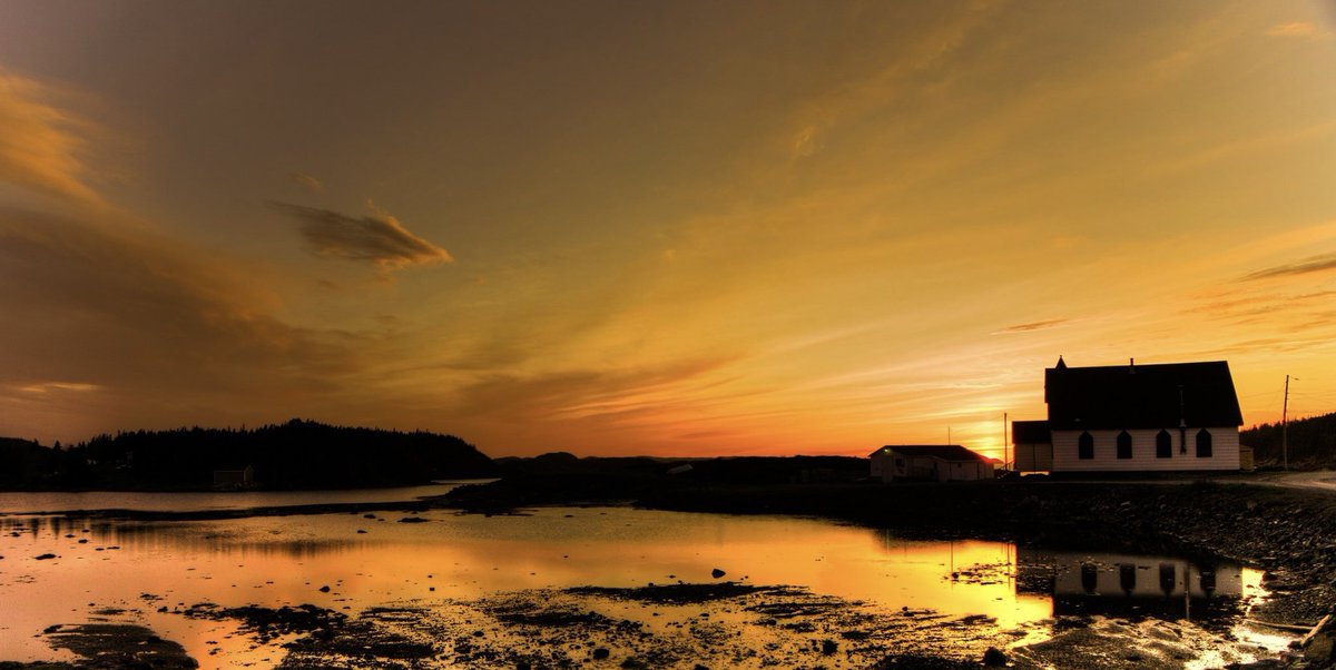 Sunset on the road to the Isles Central Newfoundland <a href="/EddieSheerr/">Eddie Sheerr</a> <a href="/CentralNL/">Adventure Central</a> <a href="/NLtweets/">NewfoundlandLabrador</a>