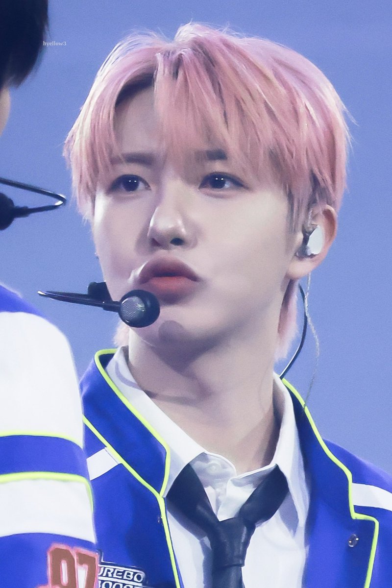 hyellow32's tweet photo. 250525
마크 혼내는 중인데 왜 이렇게 귀엽냐고…🥹

#RENJUN #런쥔 #仁俊
#NCTDREAM https://t.co/rOrn247sGp