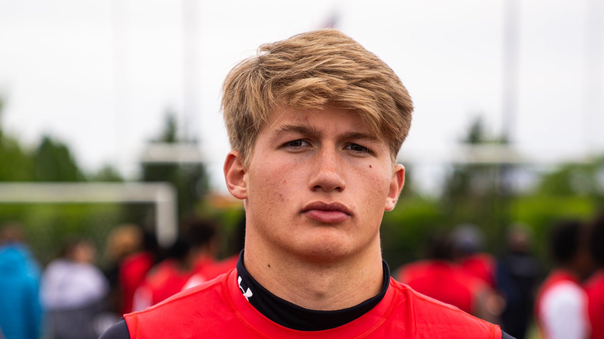 Six Star Football | PLUS+ (@sixstarfootball) on Twitter photo TheFINALS COVERAGE | Several talented DE prospects shine at TheFINALS
⭐️Stacked for talent group of edge pass rushers makes their mark at TheFINALS💯
STORY:▶️🔗sixstarfootball.com/article/thefin…
<a href="/adenleft/">Aden Leftwich</a> <a href="/AlonzoWilliams_/">Alonzo Williams</a> <a href="/Antoniop314/">Antonio Pinkston</a> @carsonrbarnes <a href="/COJO2026/">Cody Johnson</a> <a href="/FineTVailahi/">Fine Taufatofua Langi Vailahi</a> TheFINALS COVERAGE | Several talented DE prospects shine at TheFINALS
⭐️Stacked for talent group of edge pass rushers makes their mark at TheFINALS💯
STORY:▶️🔗sixstarfootball.com/article/thefin…
<a href="/adenleft/">Aden Leftwich</a> <a href="/AlonzoWilliams_/">Alonzo Williams</a> <a href="/Antoniop314/">Antonio Pinkston</a> @carsonrbarnes <a href="/COJO2026/">Cody Johnson</a> <a href="/FineTVailahi/">Fine Taufatofua Langi Vailahi</a>