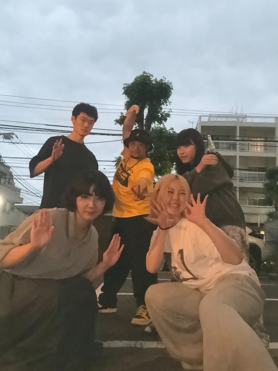 烏兎 -uto- (@uto_jp) on Twitter photo /
本日はこちら🌟
\
5月27日(火) at 渋谷WWW <a href="/WWW_shibuya/">WWW / WWW X</a>
『NEWWW vol.30』
烏兎 -uto- , Wepeg , 眞名子新
open18:30 / start19:30
当日券¥1,000 +1D
Ba. 江原 "Bandy" 悠紀
Dr. 窪田 大志
Sax.&Fl.&Cl. 華波
3名にサポートしていただき
バンド編成でお送りします!
お待ちしています✴︎ /
本日はこちら🌟
\
5月27日(火) at 渋谷WWW <a href="/WWW_shibuya/">WWW / WWW X</a>
『NEWWW vol.30』
烏兎 -uto- , Wepeg , 眞名子新
open18:30 / start19:30
当日券¥1,000 +1D
Ba. 江原 "Bandy" 悠紀
Dr. 窪田 大志
Sax.&Fl.&Cl. 華波
3名にサポートしていただき
バンド編成でお送りします!
お待ちしています✴︎