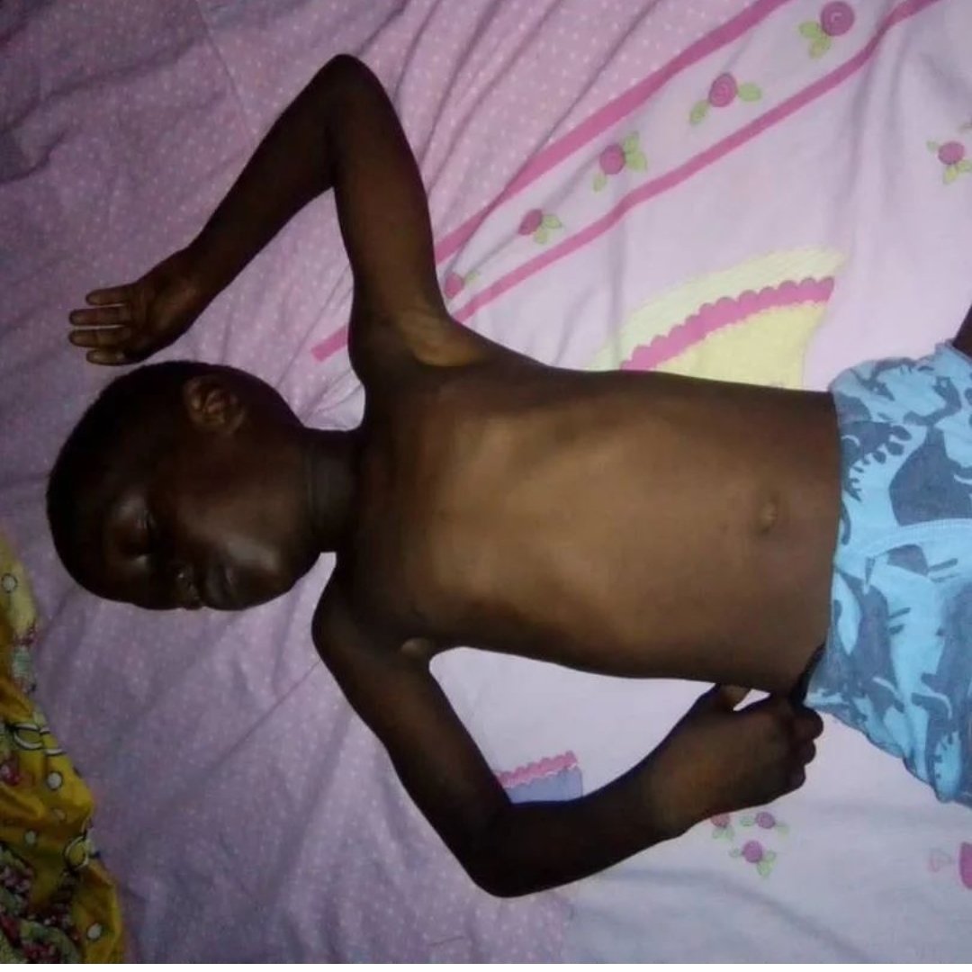 Hello my brothers and sisters please we are looking for help my sleep like we need to eat something we don't have nothing to eat so anybody can help me to buy me for my family to buy it for my family