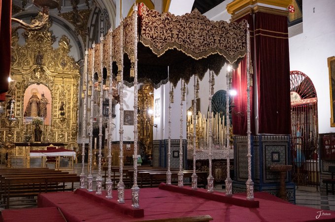 Besamanos Extraordinario de la Amargura 2025: Una Celebración Histórica bajo el Palio en San Juan de la Palma