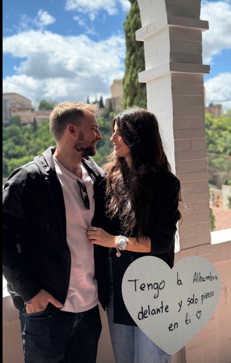 Buenos días! Que paseis buen martes, ya con calorcito 😅. Son amorcito puro 🥰🥰🥰🥰🤗 #JosMari27M