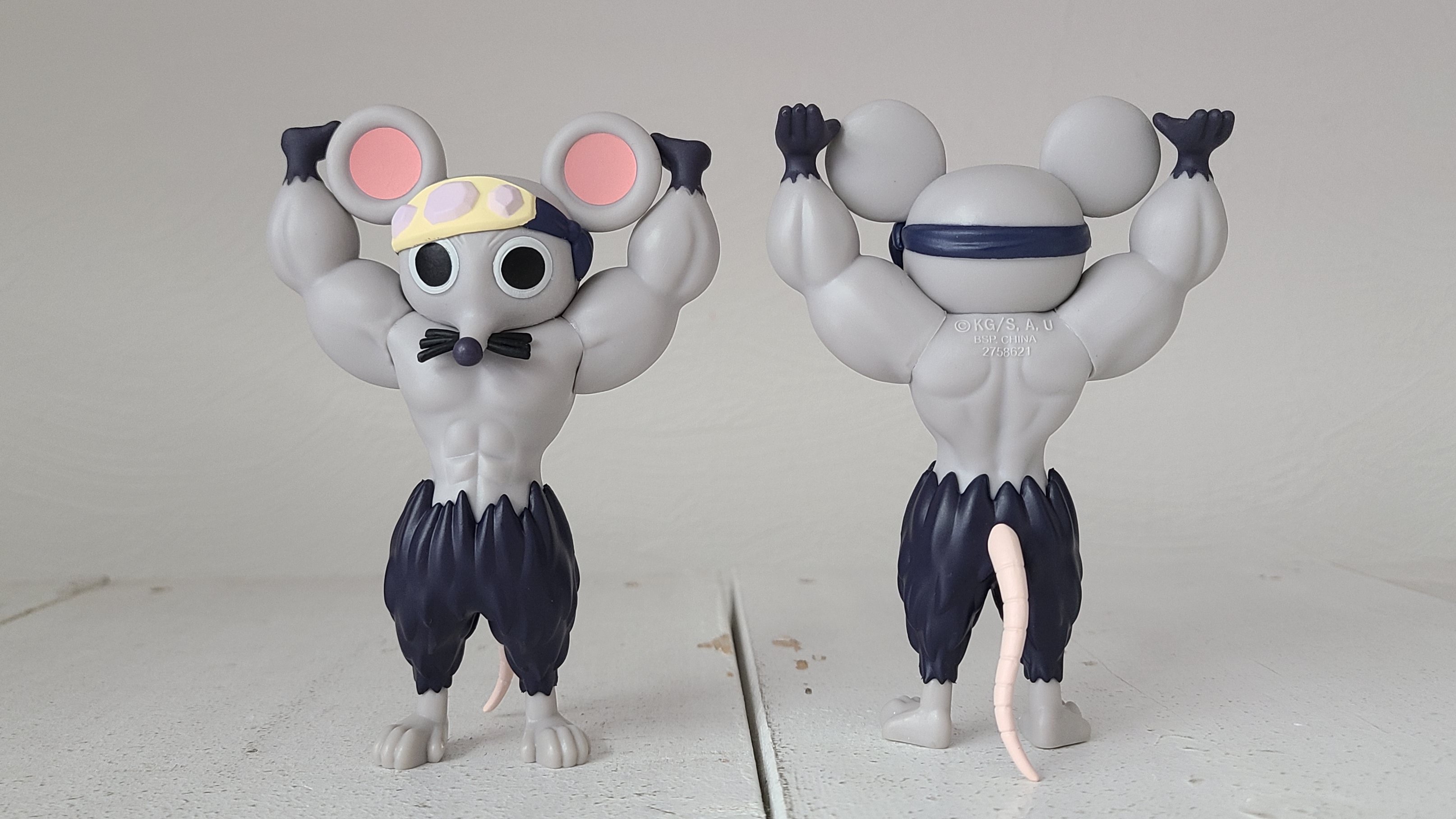 鬼滅の刃】 ムキムキねずみがプライズフィギュアになって