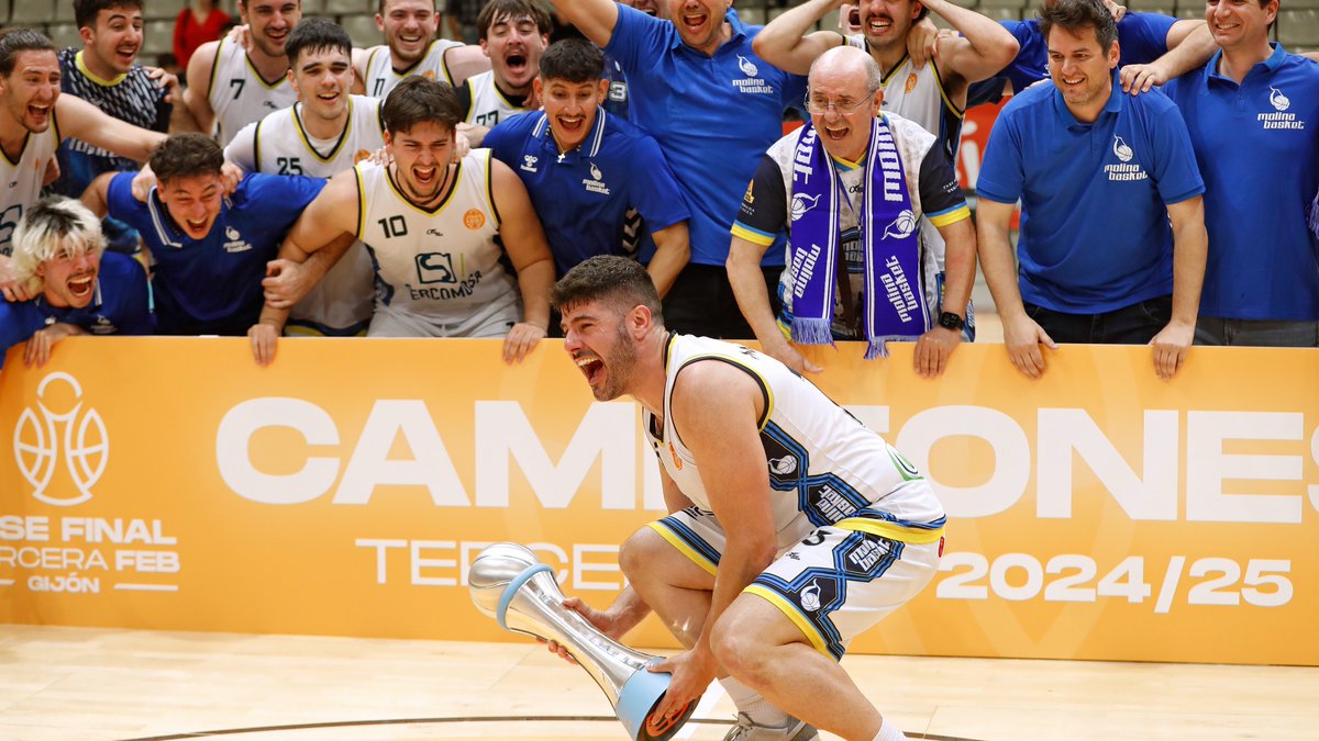 CompeticionFEB's tweet photo. 🏆 Ligas FEB: Sercomosa Molina completa el podio de los campeones 2024/25

🟠 #PrimeraFEB:
✅ @SanPabloBurgos 

🔵 #LFEndesa:
✅ @valenciabasket 

🔴 #SegundaFEB:
✅ @palmerbasket 

🔵 #LFChallenge:
✅ @basketleganes 

🟡 #TerceraFEB:
✅ @molinabasket 

🔵 #LF2:
✅ @cbsfemenino https://t.co/T9Cj2rWS4T