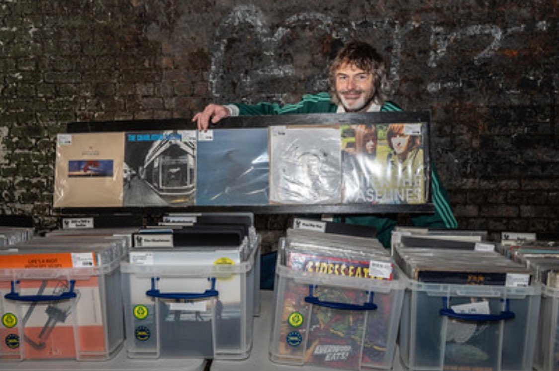 Tim Burgess tweet media