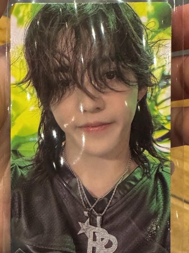 wtb lfs #helprt! scoups/sc/coups/seungcheol HAPPY BURSTDAY weverse