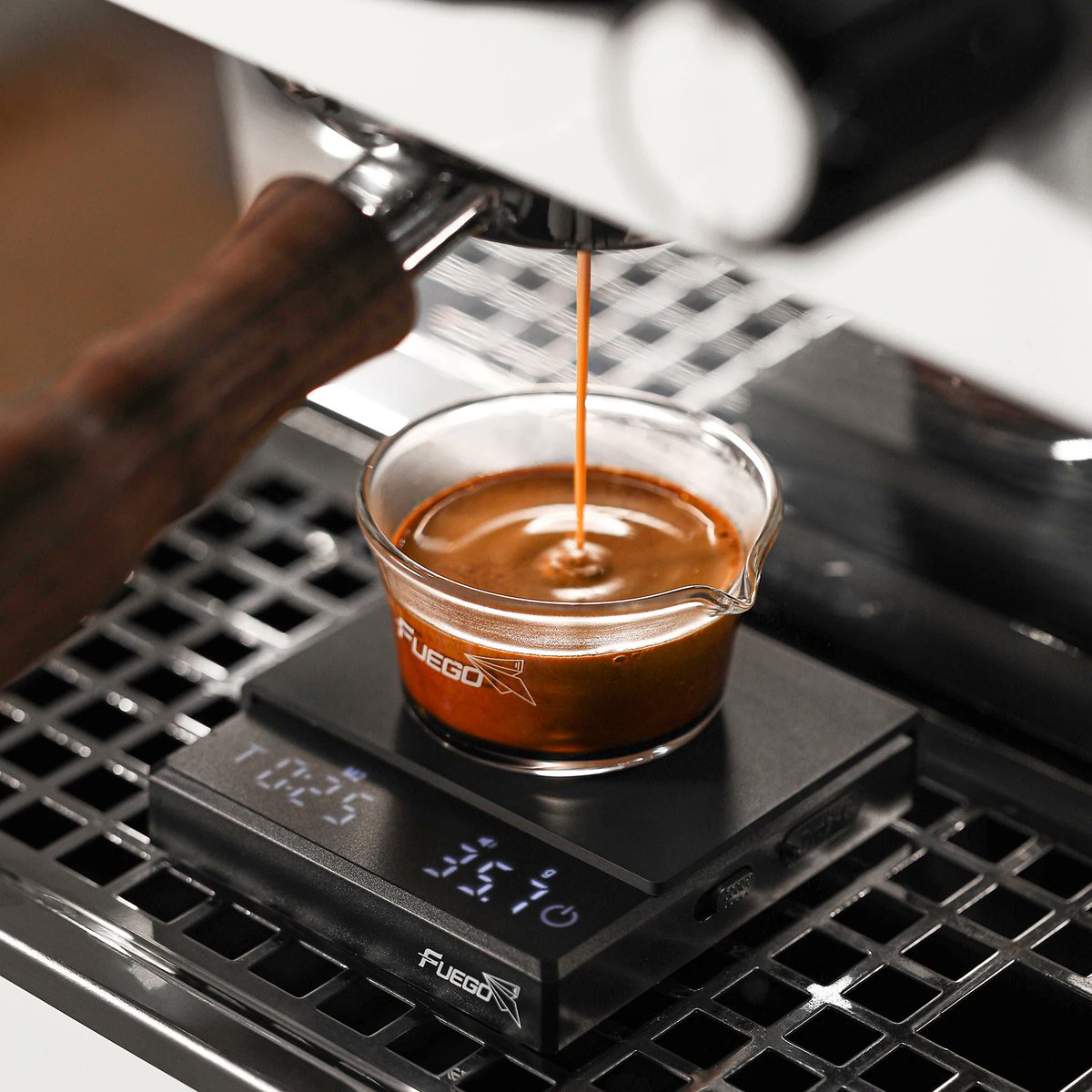 bestshop's tweet photo. 🛍️ BestShop Daily Pick
Brew like a barista
Offers 0.1g accuracy + built-in timer for perfect espresso shots.
 ✔️ 3 brew modes
 ✔️ LED screen
 ✔️ Rechargeable
✨ For precision coffee lovers →[https://t.co/h4UWbC2Xme]
 #CoffeeGear #HomeBarista #PourOver #CoffeeTools #BestShopPick https://t.co/kJmWvvOQY3