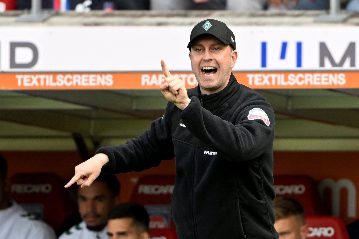 Plettigoal's tweet photo. 🚨🟢 BREAKING | Ole Werner has been relieved of his duties at Werder Bremen with immediate effect! 

Last night, crisis meeting. Early separation was very likely, as revealed. Decision has now been made as also via BILD. 

Horst Steffen is now one of the top candidates to take over. 

@SkySportDE 🇩🇪