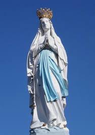 luz_marcha's tweet photo. Notre dame de Lourdes priez pour nous.
Bon mardi amis X sur la haute protection de marie notre dame de Lourdes.
#AdoronscetteLadymariesaintemereduChrist.
#Adoronsla!!!
#Cherissonsla!!!
#Respectonsla!!!
#benissonsla!!! https://t.co/iYOi6Ehdaz