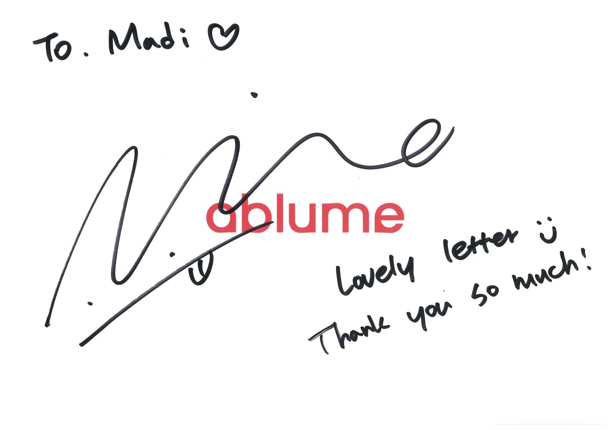 madi 🌼 tweet media