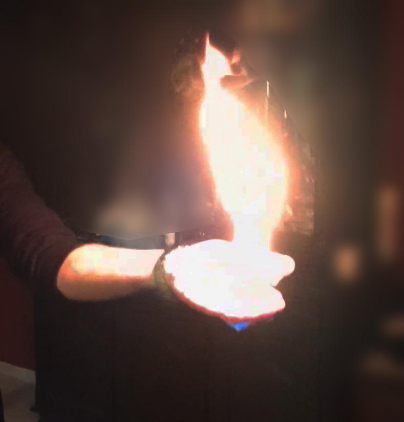 El próximo 21 de Junio de 18 a 22 H:
Taller de Fireplay en el Domus Norte.

Aprenderemos diversas formas de practicas de  Fireplay y temperaturas de forma segura que os van a sorprender.

Plazas limitadas.

+Info e inscripción:

WhatsApp:

664240266