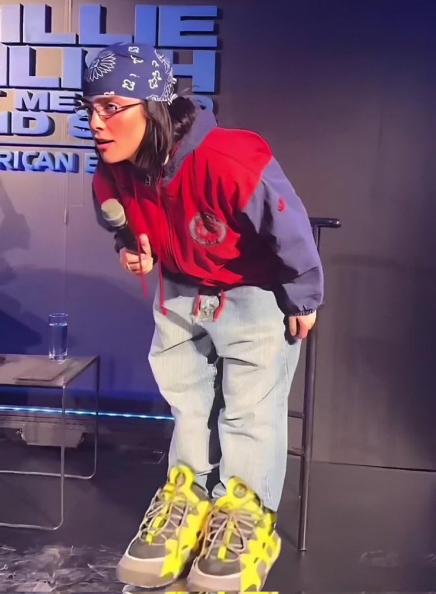 Billie Eilish has won ALL 7 of the #AMAs categories she was nominated in:

- Album of the Year
- Song of the Year
- Artist of the Year
- Favorite Female Artist
- Pop Song of the Year
- Pop Album of the Year
- Favorite Touring Artist