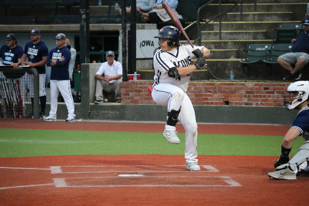 Lackawanna College Falcons (@falconssports) on Twitter photo Falcons down 7-1 into the seventh.
It's gonna take everybody to get the win.
#GoFalcons // <a href="/FalconsBase/">Lackawanna Baseball</a> Falcons down 7-1 into the seventh.
It's gonna take everybody to get the win.
#GoFalcons // <a href="/FalconsBase/">Lackawanna Baseball</a>
