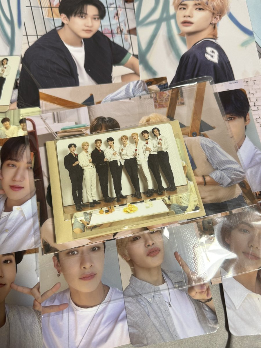 Ku9ou's tweet photo. 스트레이키즈 네시팍 포카 양도
디엠주세요
Have 2set
unopened- 1.0
opened - 0.8
스키즈 포토카드 판매 시그 위드뮤 이즈위 섭케이 사웨 럭드 네시픽 id카드 방찬 리노 창빈 현진 한 필릭스 승민 아이엔
straykids skz pc poca nacific bangchan leeknow hyunjin han felix seungmin https://t.co/M9sSQupHaI