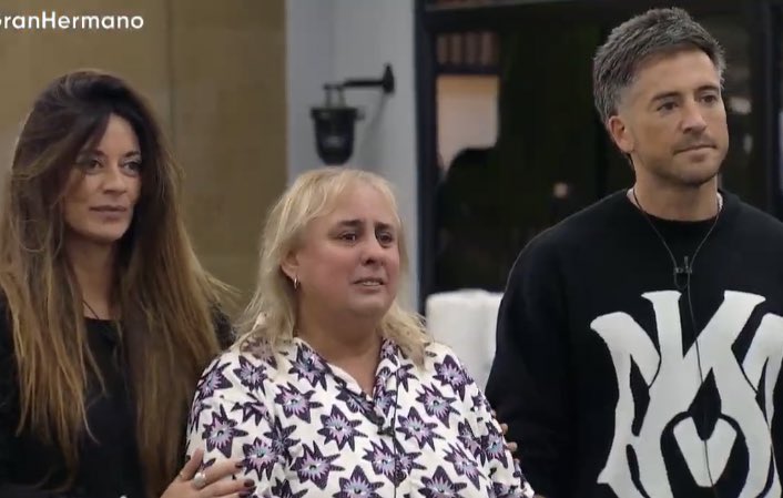 Ghpicante4's tweet photo. Podemos ir por unos de ellos la próxima semana ?
 #GranHermano https://t.co/6kfo8bC3Ie