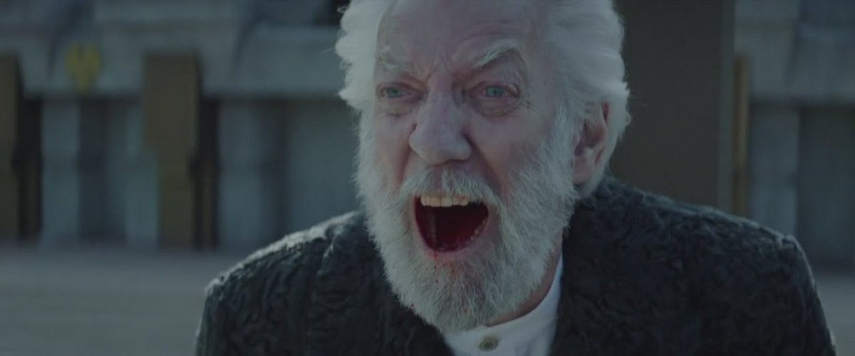 BGarcN2's tweet photo. probably like…the greatest villain performance i’ve ever seen. the biggest sicko of all time. sutherland is a master. https://t.co/Sws1NBd15V