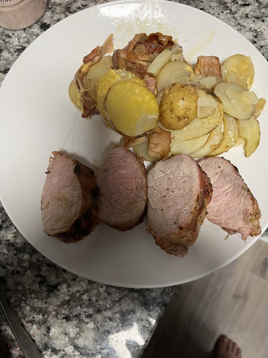 Ryan Cowley (@rcaggie) on Twitter photo Grilled tenderloin and Dutch oven potatoes turned out perfect Grilled tenderloin and Dutch oven potatoes turned out perfect