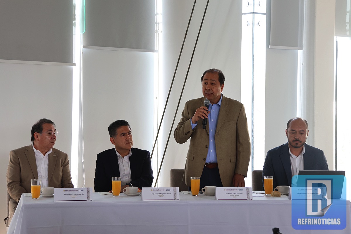 Refrinoticias's tweet photo. 📢 @AnfirMexico  visitó las instalaciones de @CIDESIMX  en Querétaro 📢

El día 21 de mayo la Asociación Nacional de Fabricantes para la Industria de la Refrigeración @AnfirMexico  llevó a cabo la visita por parte de sus socios a las instalaciones del centro de investigación científica @CIDESIMX  en Querétaro, México.

En esta visita el director general de @CIDESIMX  Dr. Carlos Rubio González dio la bienvenida al grupo de visitantes encabezado por el presidente de @AnfirMexico  Ing. Miguel Ángel Villalobos quién destacó la importancia que tiene para la asociación y sus socios la visita a este importante centro de investigación científica.