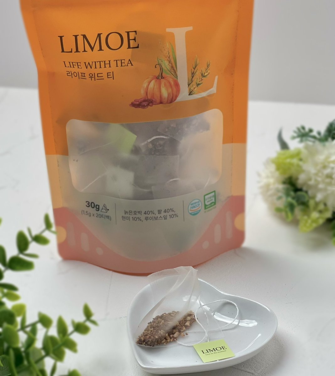 bonnoel0501's tweet photo. 最近カフェイン断ちをしてるんだけど、そんな私にピッタリのお茶(@limoe_official)✨カフェイン入ってないと寝る前とかも飲めていい😊
#PR #limoe #リモエ #オーガニックティー #インナービューティー https://t.co/ENQ4MnH57x