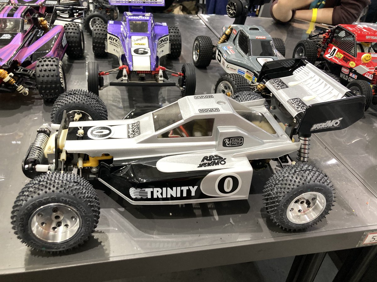 nabe3rc1987's tweet image. 谷田部ですからワンコ🐶たくさん集まっていました。マニアックマキシマム！コンデレも当然スーパーワンコ❣️ #OSRM #オールドスクールランナーズミーティング #つくばRCパーク #ドッグファイター