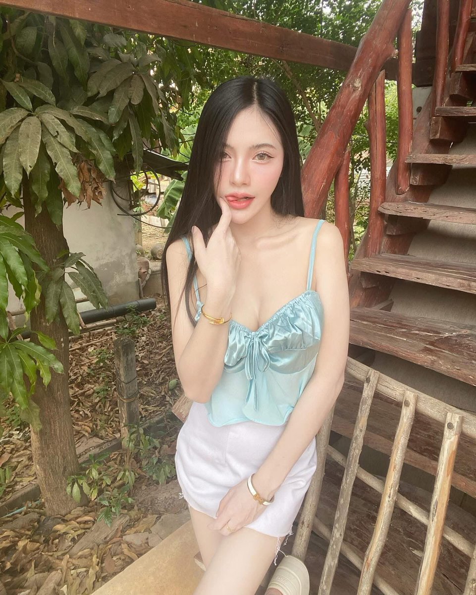 Premyuda04's tweet photo. ยั่วๆ #สาวอวบ #หาเพื่อนคุย #หาค่าเทอม #สาวเซ็กซี่ #เทรนวันนี้ #เหงาจัง https://t.co/9ALcUE7PKe
