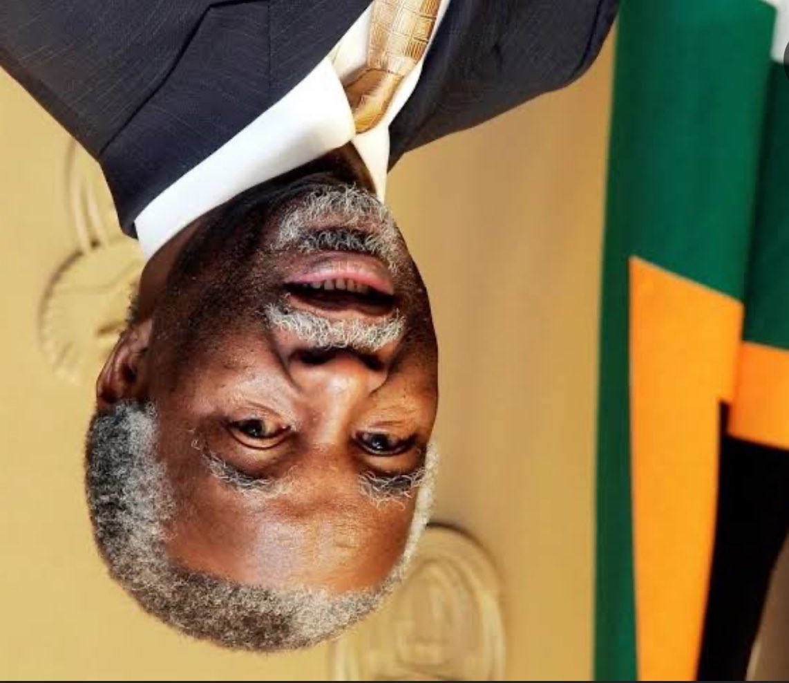 Christian LUMU LUKUSA (@christianlumu31) on Twitter photo Le Président honoraire sud africain Mr. <a href="/TMFoundation_/">Thabo Mbeki Foundation</a> n’est pas si propre pour donner des leçons au Président SEM <a href="/fatshi13/">Félix A. Tshisekedi</a> car sa gouvernance, souvent qualifiée d’élitiste et autoritaire, a manqué d’ancrage populaire et a laissé des séquelles profondes, notamment sur le plan Le Président honoraire sud africain Mr. <a href="/TMFoundation_/">Thabo Mbeki Foundation</a> n’est pas si propre pour donner des leçons au Président SEM <a href="/fatshi13/">Félix A. Tshisekedi</a> car sa gouvernance, souvent qualifiée d’élitiste et autoritaire, a manqué d’ancrage populaire et a laissé des séquelles profondes, notamment sur le plan