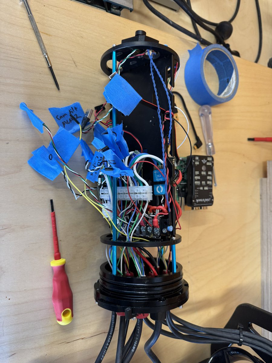 I’ve successfully performed a brain transplant on the #BlueROV. Love the little ROV and tether print on the flight controller! The new flight controller is amazing! Now it’s time to get in the water!