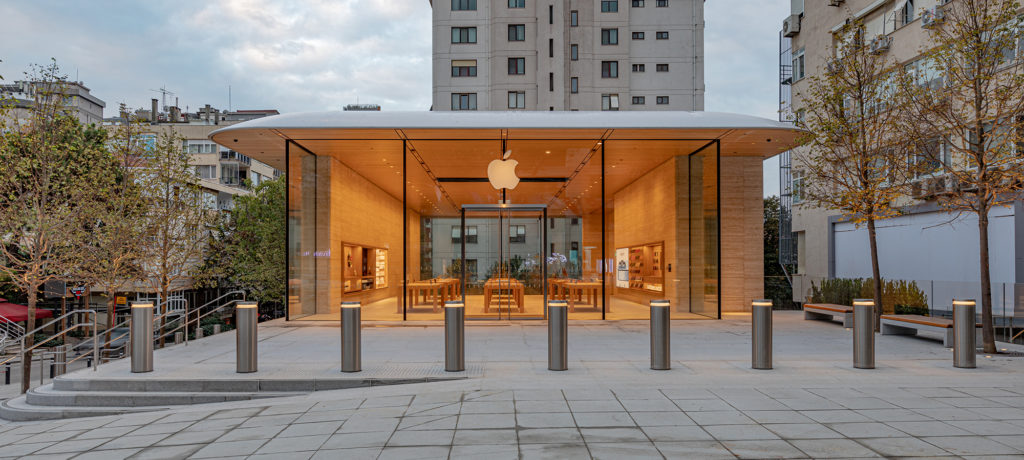 gemsofbabus_'s tweet photo. 🚨 Apple will open four new Apple Stores in India soon. These stores will be located in Bengaluru, Mumbai, Pune and Noida. https://t.co/Rt310M0wBD