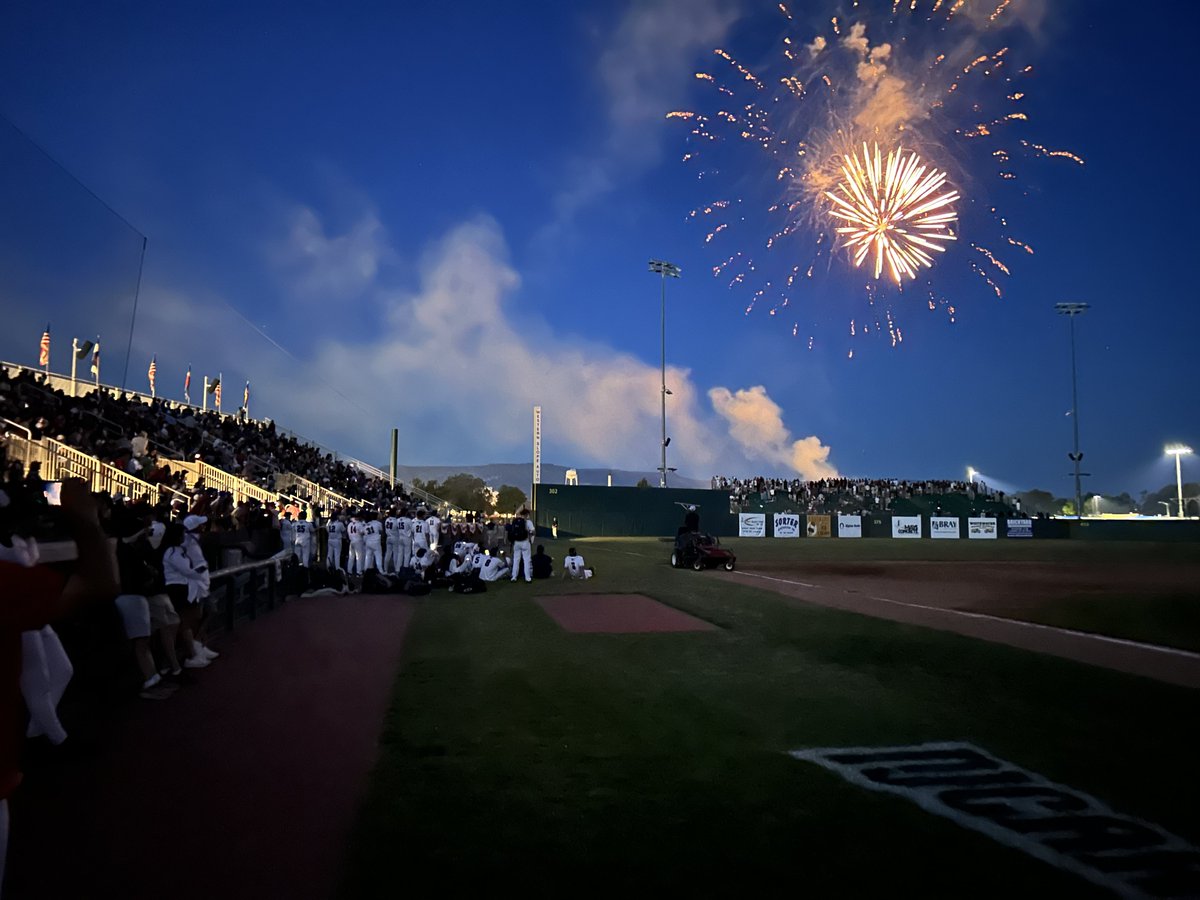 What a way to end the night! We love the <a href="/JUCOWorldSeries/">JUCO World Series⚾️</a>.