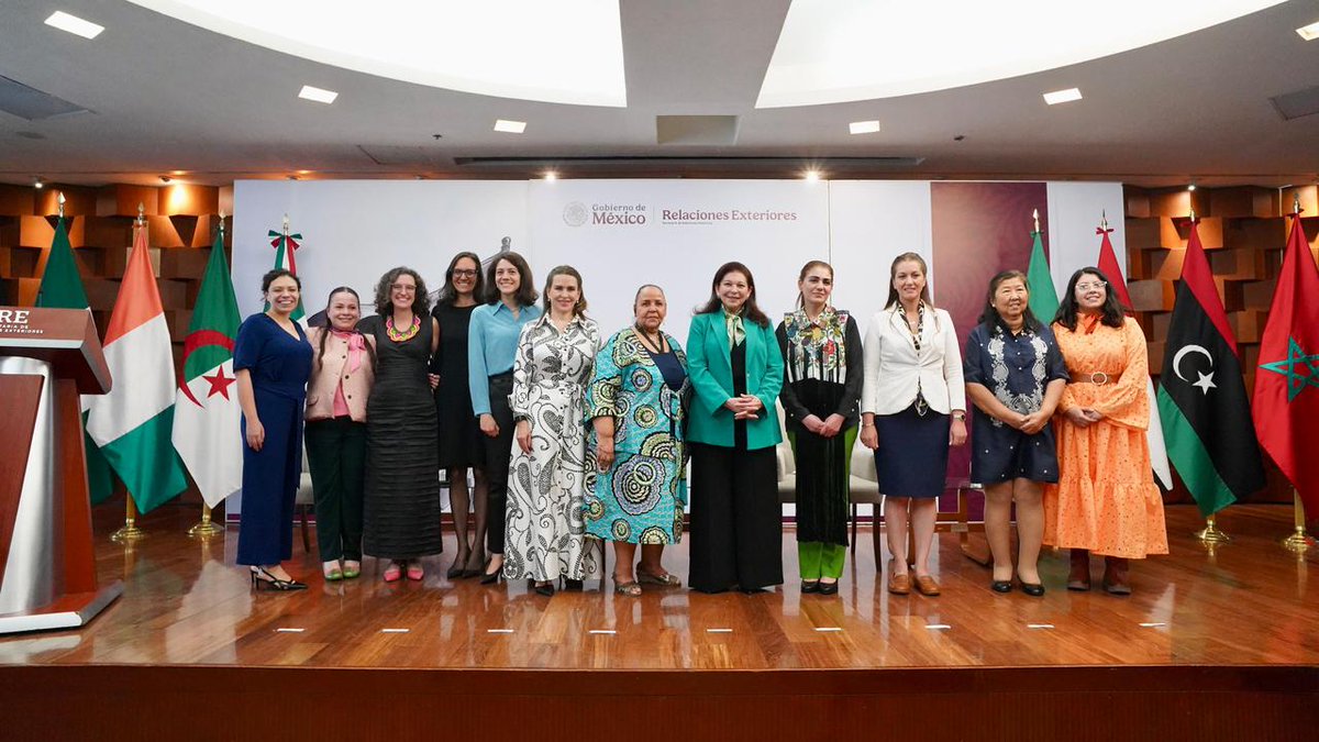 SRE_mx's tweet photo. COMUNICADO. "Celebra México la Semana de África 2025 para fortalecer lazos con el continente africano".

https://t.co/OKvfMc0XUd https://t.co/K2Cmn8aA7v