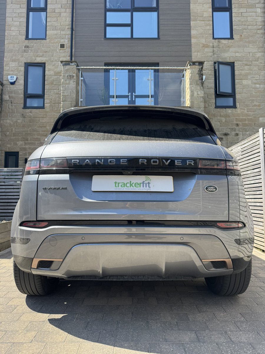 TrackerFit's tweet photo. Insurance approved trackers are a very cost effective way of protecting your vehicle and start from only £185 fitted inc vat!

Protect your valued asset today. Contact one of our team to discuss the options available for your vehicle:

☎️ 0800 756 5100
https://t.co/Vo4JTovWg9
#trackerfit #cartrackers #cartrackerslondon #stolenrangerover #cartrackerslancs #gpstrackers #thatchams5 #thatchamtracker #thatchamapprovedtracker #cartrackingsystem #cartrackersbirmingham #thatchams5 #thatchaminstaller #thatchamsecurity #mobilecartracker #trackerfitltd #rangeroveruk #rangeroverowners #rangeroverownersclubuk #cartheftuk #rangerovertracker #stolencartracker #stolenvehicletrackers #cartrackerslancs #jaguarlandrovertracker #trackstartracker #landrovertrackstar #rangerovertrackstar