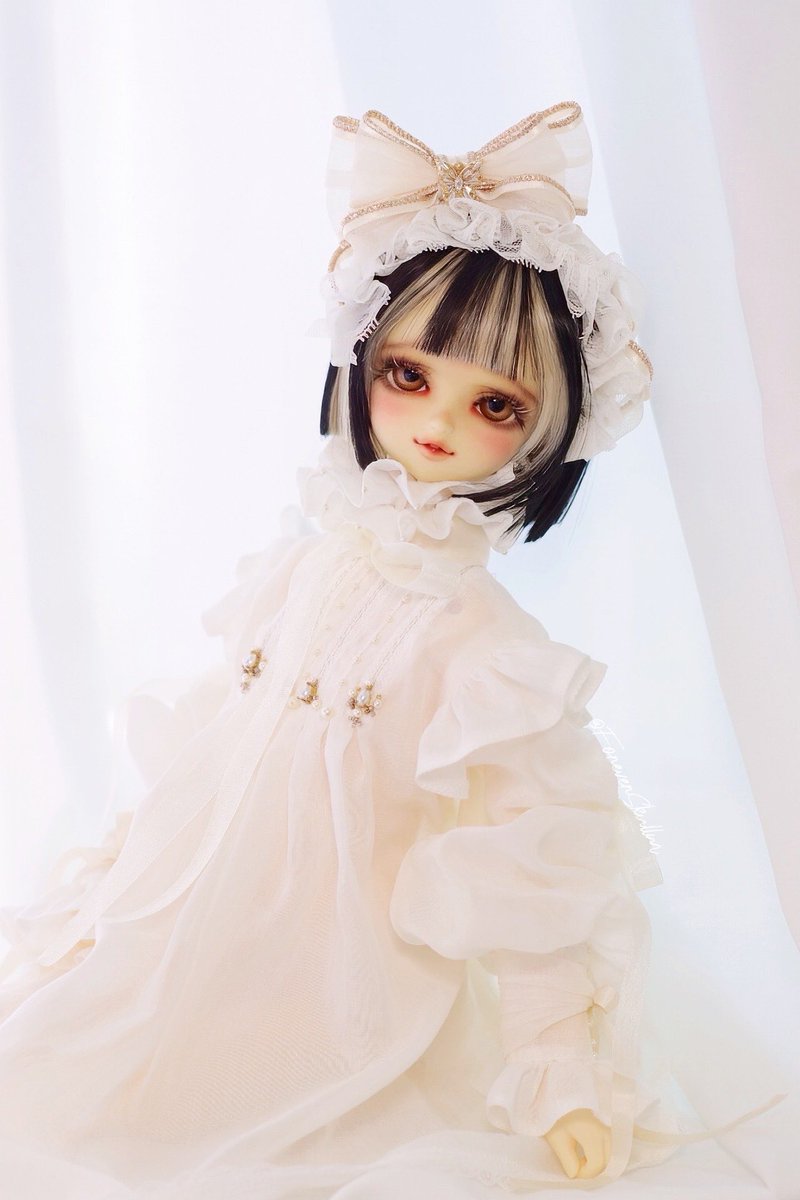 🌟이벤트 당첨🌟
마밍카 키라리본머리띠❤️
반짝반짝 섬세해서 너무 이뻐요~ 
❤️감사합니다~❤️

<a href="/by_mamingka/">마밍카</a>