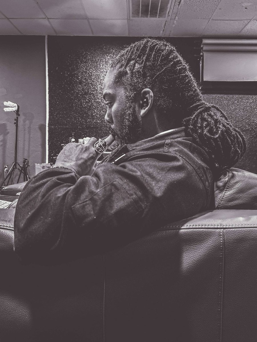chrgdupent's tweet image. The return of Charged Up Ent.&apos;s own @skrillbeats this Friday⚡

@chargedupfest : Producer&apos;s Cup
5pm
 Black Iris
321 W.Broad St. 
Richmond, VA

Get your tickets online chargedupent.com