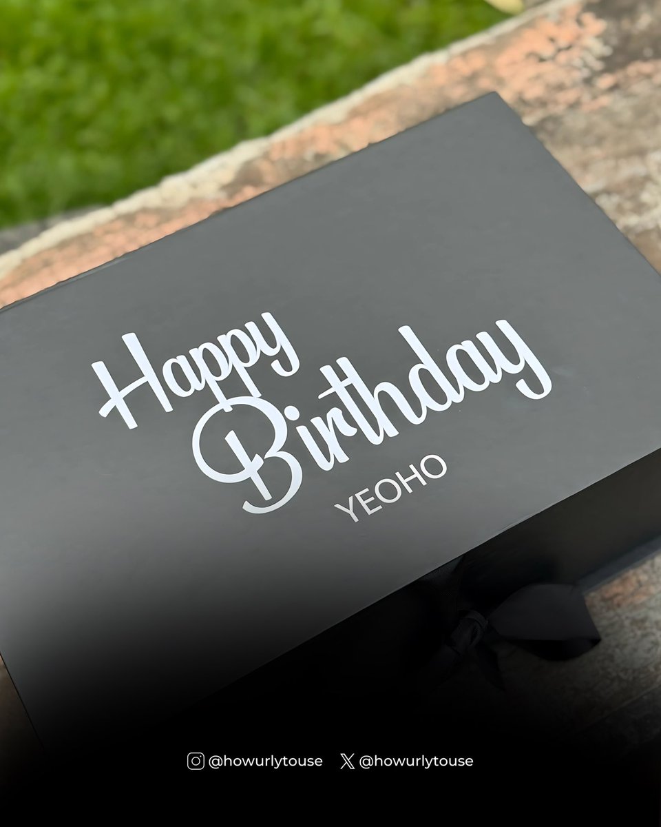 howurlytouse's tweet image. #HOWTOPROJECT | @yeohofauvism

To the one who spins stories through sound, Happy Birthday, Yeoho! 💿🌌

We poured our love into a small gift, a shirt and cap made just for you. And seeing it in your hands was the best gift we could ever receive. Shout out to the one and only, the…