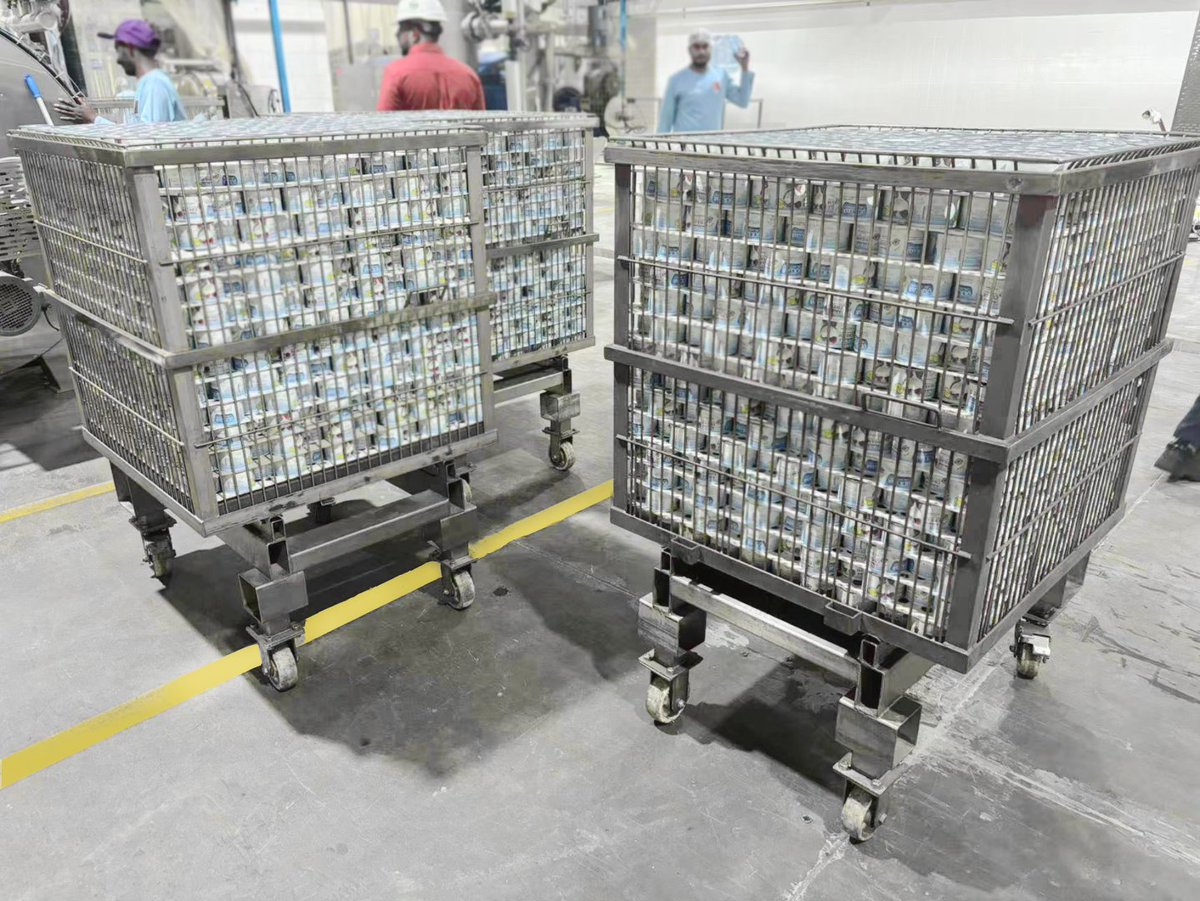 retort_machine's tweet image. 📣 Good News!

Our cutting-edge sterilization retort has been successfully installed at our customer's site in Dubai! After a smooth setup, it will soon be fully operational. 🤝 
#Retort #Sterilization #Autoclave