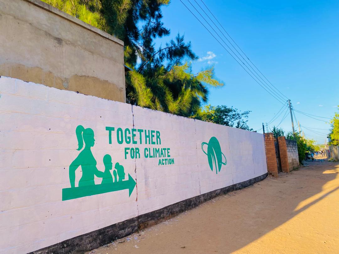 Green_Cosmos6's tweet photo. We’re excited to announce the official opening of our headquarters in Lusaka, right opposite Munali Mall
Come visit, collaborate, or simply say hello the green movement is growing, and you're a part of it!
#GreenCosmo #ClimateAction #Sustainability https://t.co/bRBRZ0bwY2