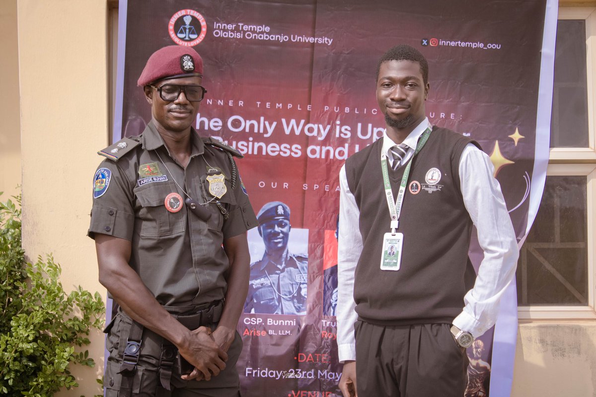 marinusprinthub's tweet photo. Proud to have handled printing of the awards and backdrop used at the just concluded @innertemple_oou public lecture.🤩

#qualityprintswithMarinusprinthub ✨ https://t.co/VKpjYfkeDT